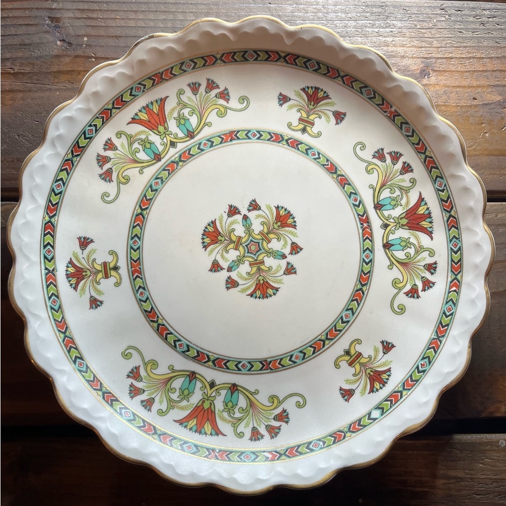VTG Steubenville STB73 10.5” Plate Discontinued RARE Gold Scalloped Trim EUC